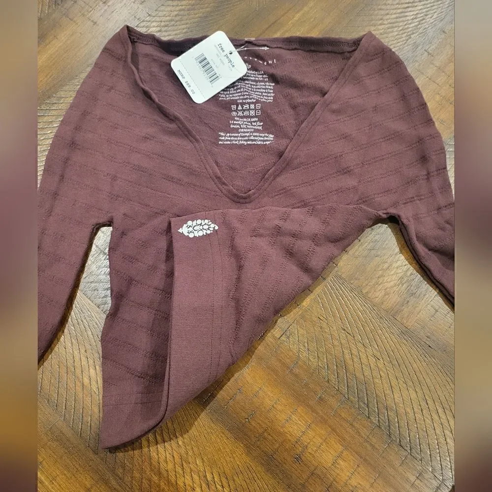 NWT! Free People Long Sleeve Crop Top Red Night Color XS